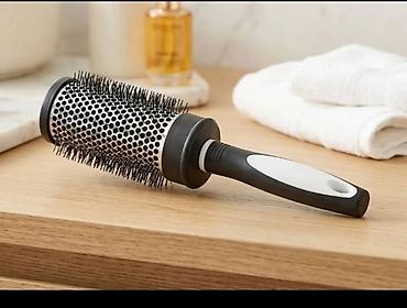 Hair care: Profesionalna okrugla keramička četka za feniranje - Okrugla četka — 1