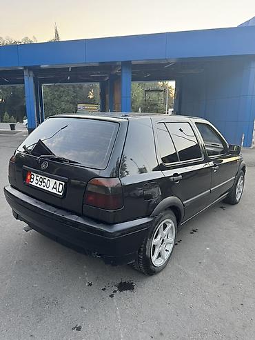 полики на голф 3: Volkswagen Golf: 1993 г., 1.8 л, Механика, Бензин, Хэтчбэк — 6