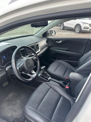 Kia: Kia Stonic: 2019 г., 1.4 л, Автомат, Бензин, Кроссовер — 8