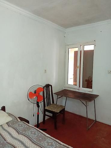 1 однокомнатная квартира: 1 otaqlı ev kirayəlik - Plan: 1 yataq otağı, ayrıca mətbəx girişi - — 5