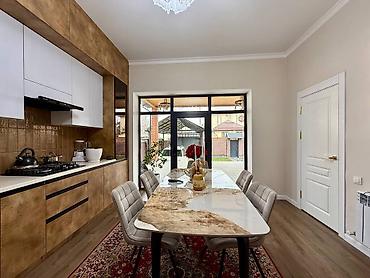 Продажа коттеджей и домов: 📍ул. Логвиненко 🔘5-комнат 🔘117,8м² Представляем вашему вниманию — 3