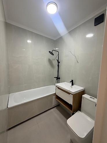 Продажа квартир: 1 комната, 45 м², Пишпек 106 серия улучшенная, 2 этаж, Дизайнерский ремонт — 3