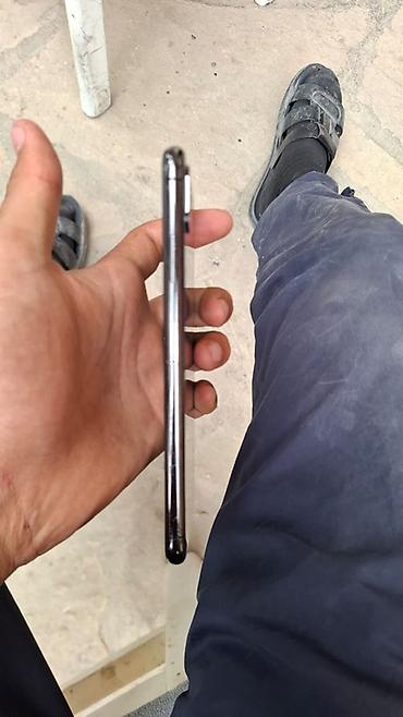 hp laptop 17 ca0011ds: IPhone X, Space Gray — 1