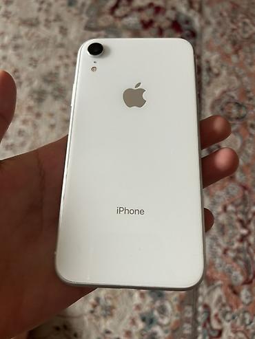 Apple iPhone: IPhone Xr, Б/у, 64 ГБ, Белый, Чехол, 100 % — 1