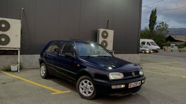 купить опель вектра б: Автомобиль Volkswagen Golf III, представленный в темно-синем цвете