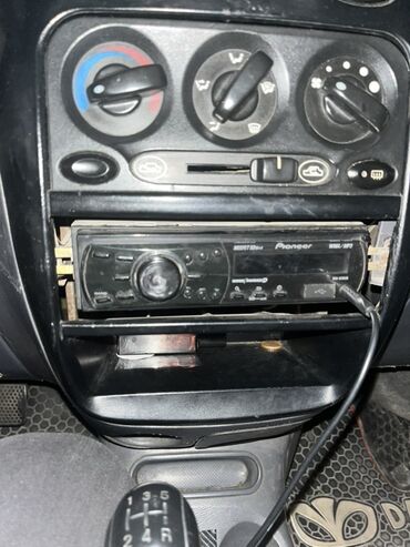 Səs gücləndiriciləri: Disk Maqnitofon Pioneer