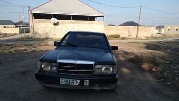 Mercedes-Benz: Mercedes-Benz 190 (W201): 1.8 l | 1990 il Sedan — 7