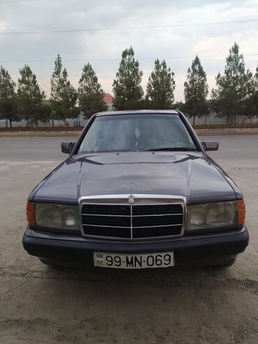 maşın mercedes: Mercedes-Benz 190: 2 l | 1991 il Sedan