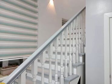 продаю дом в районе фучика: 200 м², 7 комнат, Забор, огорожен