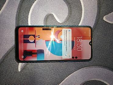 сияна машина: Xiaomi, Mi 9, Б/у, 32 ГБ, цвет - Синий — 4