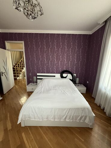 Günlük kirayə evlər: 250 kv. m, 7 otaqlı, Kanalizasiya, Qaz, Su — 22