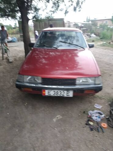 камаро шевроле: Mazda 626: 1986 г., 1.6 л, Механика, Бензин, Седан