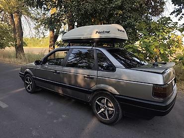 пассат б3 бак: Volkswagen Passat: 1991 г., 1.8 л, Кол менен иштөөчү, Газ, Седан — 4