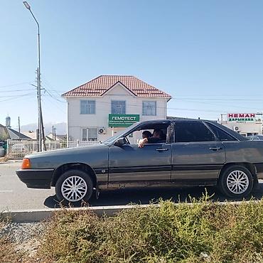 124: Audi 100: 1985 г., 1.8 л, Механика, Бензин, Седан — 2