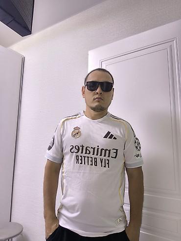 реал: Игровая футболка Real Madrid 2024/25 (домашняя), бренд adidas. - — 3