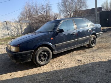 тайота 1992: Volkswagen Passat: 1992 г., 1.8 л, Механика, Бензин, Седан