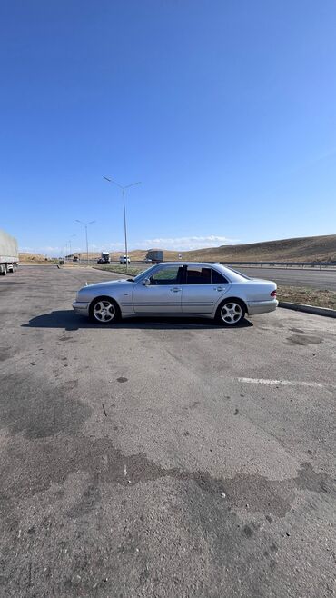 самосвальный кузов: Mercedes-Benz SL 320: 1998 г., 3.2 л, Автомат, Бензин