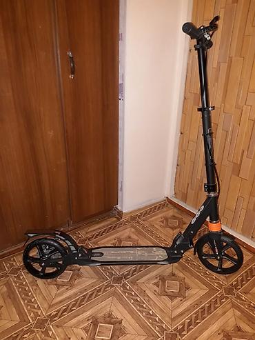 Şəhər üçün böyük təkərli skuter - Mexaniki (elektriksiz) model - Ön