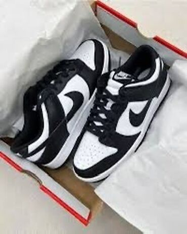 Ayaqqabılar: Nike dunk panda ( sifarisnen 20-25 güne gelir) 45 razmer