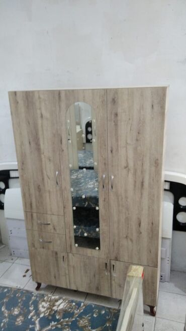 Sifarişlə dolablar: 155azn 3qapi Təzədir sifarişlə hazırlanır rəng seçimi isdeye görə — 11