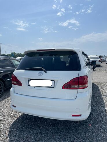 Toyota: Toyota Ipsum: 2003 г., 2.4 л, Автомат, Бензин, Минивэн