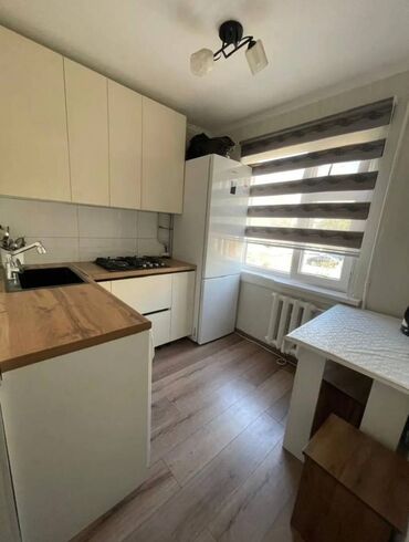 купить квартиру в 10 микрорайоне: 2 комнаты, 43 м², 104 серия, 2 этаж, Евроремонт