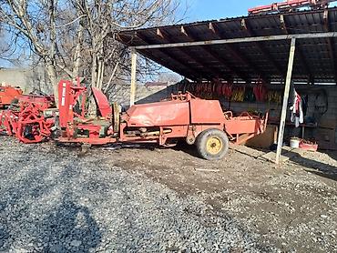 Тюковые пресс-подборщики: Пресс-подборщик кыргызстан тюковый, прицепной, красного цвета — 5