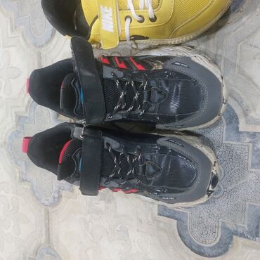 Uşaq ayaqqabıları: Uşaq idman ayaqqabıları dəsti - 4 cüt ayaqqabı bir yerdə hamısı 12 — 2