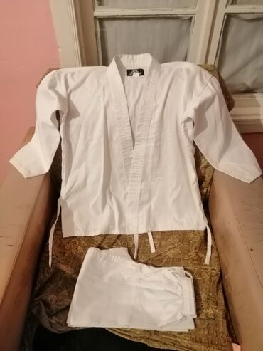 İdman formaları: Salam aleykum Oglan ve qiz uşaqlari ucun teze karate geyimleri satiram — 6