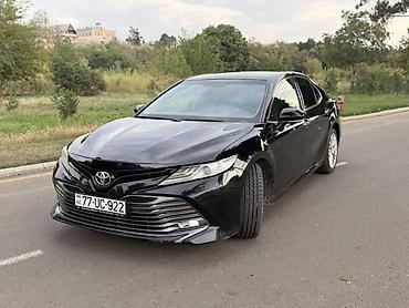 bmw satisi: Toyota Camry: 2.5 l | 2018 il Sedan — 4