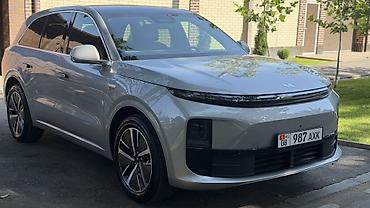 xiaomi su7: Lixiang L6: 2024 г., 1.5 л, Автомат, Гибрид, Кроссовер — 3