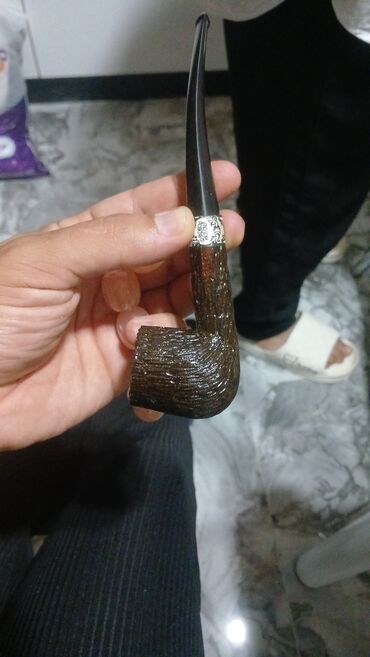 Qəlyan, vayp və aksesuarları: Tütün çəkənlər üçün klassik tütək (pipe) - Forma: düz bucaq altında L