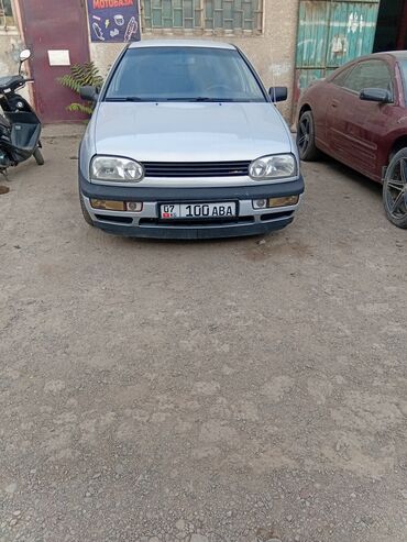 спидометр гольф 2: Представляем Volkswagen Golf III, пятидверный хэтчбек серебристого