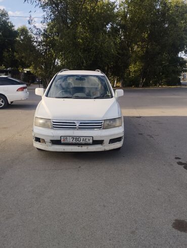 Mitsubishi: Mitsubishi Chariot: 1998 г., 2.4 л, Автомат, Бензин, Минивэн