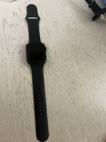 apple watch бу купить: Срочно! Продаю Apple Watch Series 6 (GPS) Оригинальный ремешок Зарядка