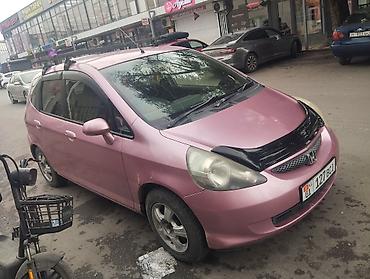 Honda Fit: 2001 г., 1.3 л, Автомат, Бензин, Хэтчбэк