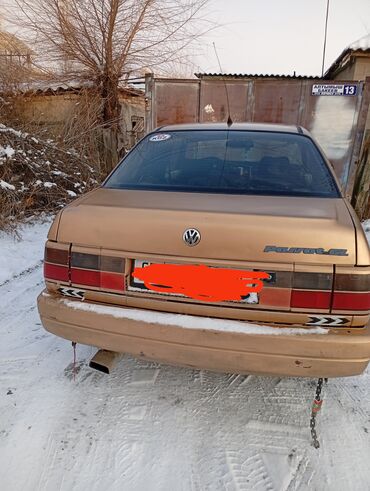 пасса б4: Volkswagen Passat: 1991 г., 1.8 л, Механика, Бензин, Седан