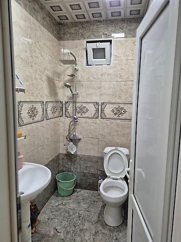 ev tecili satilir: 3 otaqlı, 81 kv. m, Kredit yoxdur, Yeni təmirli — 9