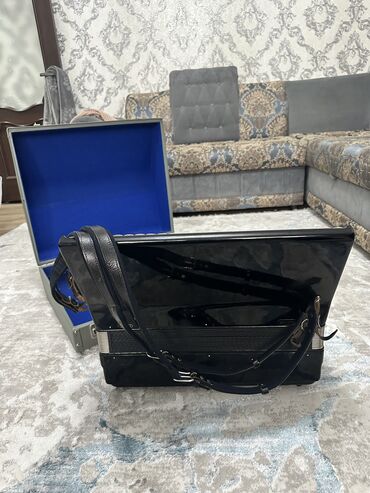 Аккордеоны: Продаю Привозной Германские Аккордеон Вельтмейстер стелла уч туру бар — 8