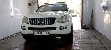 Mercedes-Benz: Mercedes-Benz ML sinfi SUV Xüsusiyyətlər: - Kuzov: ağ rəng, 5 qapılı — 16