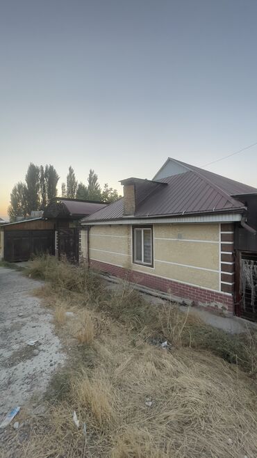 продается орошаемая земля в жайылско районе алтыр будёновка 5 40 гектар цена договорная с довой проблем нету оформление сразу: 8 соток, Для сельского хозяйства, Красная книга, Тех паспорт, Договор дарения