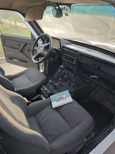 ВАЗ (ЛАДА): ВАЗ (ЛАДА) 4x4 Нива: 2012 г., 1.7 л, Механика, Бензин, Внедорожник — 6