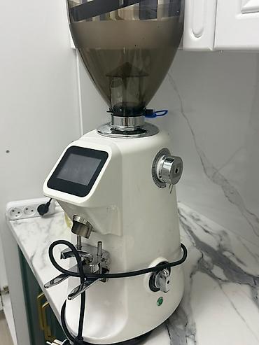купить гриль: Профессиональная эспрессо‑машина Nuova Simonelli (серия с электронным — 7