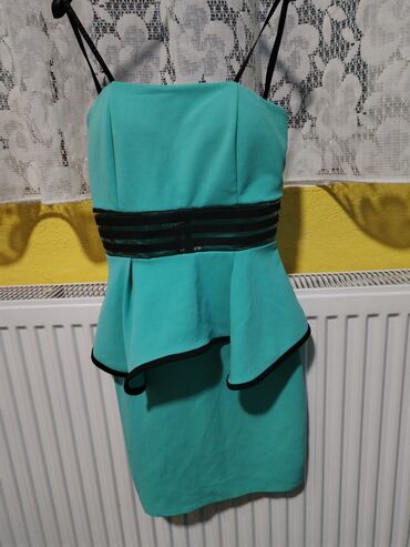 haljina din avon: M (EU 38), bоја - Zelena, Drugi stil, Na bretele