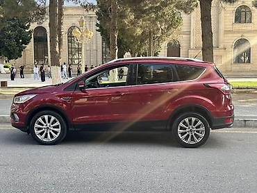 2005 kia sephia: Ford Kuga: 1.5 l | 2017 il 248000 km Krossover — 3