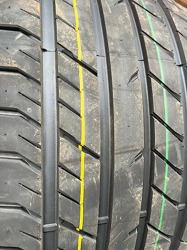 Шины: Резина 315/30/22 задняя 275/35/22 передняя Шины на G05 Bearway — — 5