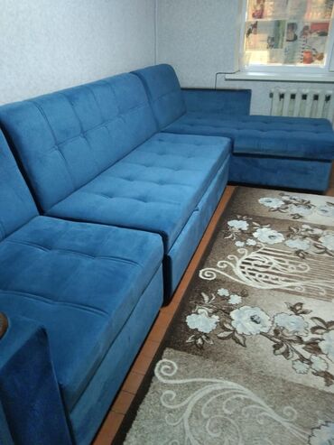 дешевые диваны интернет магазин: Модульный диван, цвет - Синий, Б/у