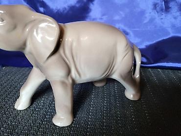 Figure: Nova porcelanska figura slona iz 70ih.godina Alba Julia. Nova — 3