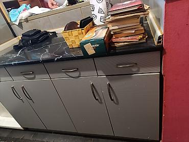 forma ideale komode fiokari: Hitna prodaja 
Kuhinja pravljena po meri
Bg Banjica — 2