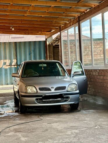 мазда 323 1999: Nissan March: 1999 г., 1.3 л, Вариатор, Бензин, Хэтчбэк